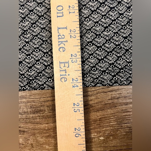 J Jill Wearever Tank Top Women's Medium Black White Sleeveless Shirt I14 - Picture 5 of 5